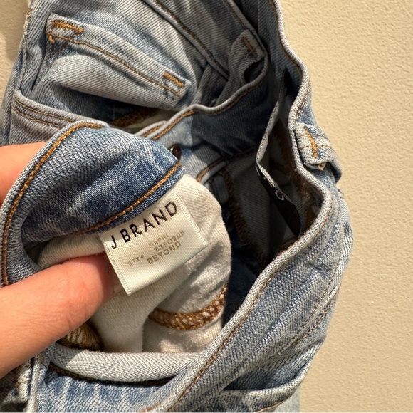J Brand Women's Light Blue Jeans Capri Beyond Size 26 - Picture 7 of 9
